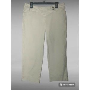 White House Black Market Women's Slim Capri Pants Size 10 Pockets White Stretch